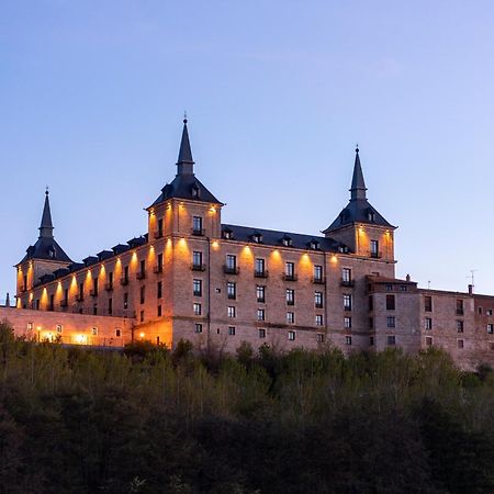 Parador De Lerma Hotel Exterior photo